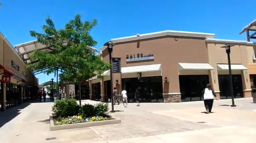 Outlets of Little Rock Christmas Hours