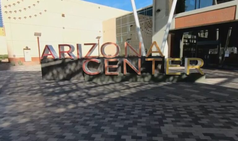 arizona center holiday hours