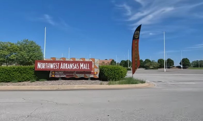 northwest arkansas mall black friday hours